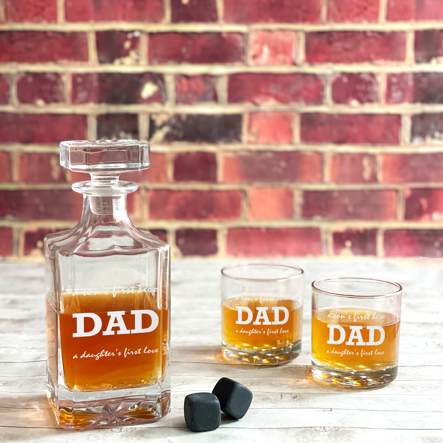 Fathers Day Decanter Set with Fathers Day Quote - Unique Gift for Fathers Day - Present popular for Dad Who Likes Whiskey, Bourbon, etc