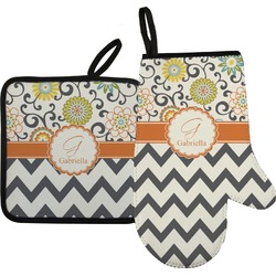 Swirls, Floral & Chevron Right Oven Mitt & Pot Holder Set w/ Name and Initial