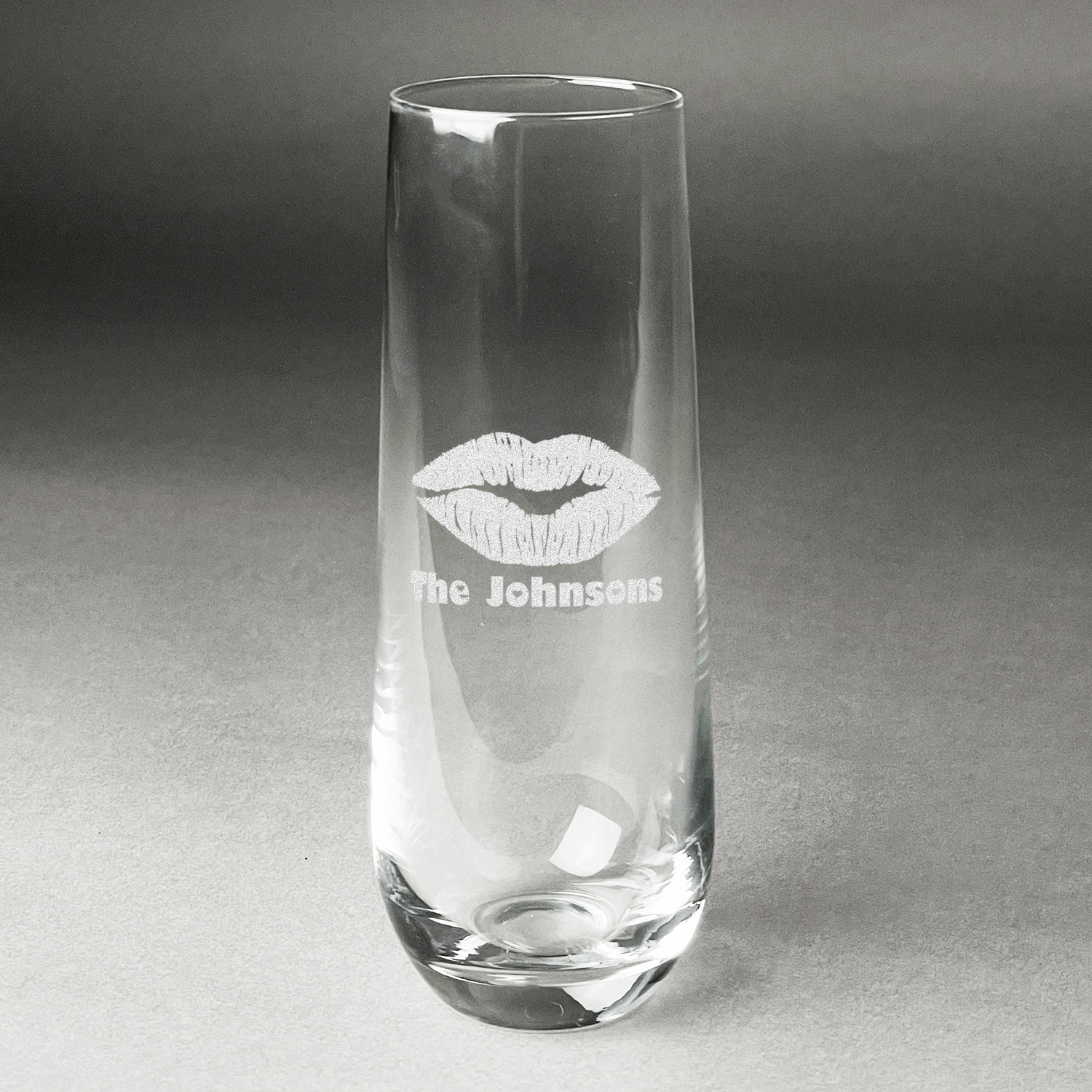 https://www.youcustomizeit.com/common/MAKE/200621/Lips-n-Hearts-Champagne-Flute-Single-Front-Main.jpg?lm=1666104094