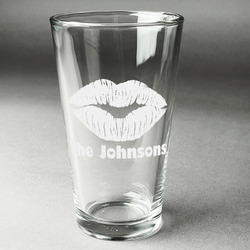 Lips n Hearts Pint Glass - Engraved (Single) (Personalized)