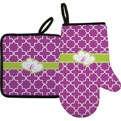 Clover Oven Mitt & Pot Holder Set w/ Couple's Names