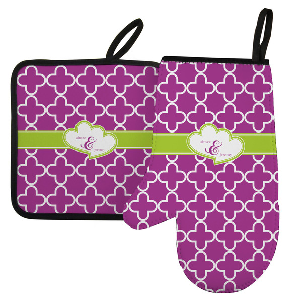 Custom Clover Left Oven Mitt & Pot Holder Set w/ Couple's Names