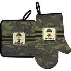 Green Camo Right Oven Mitt & Pot Holder Set w/ Name or Text