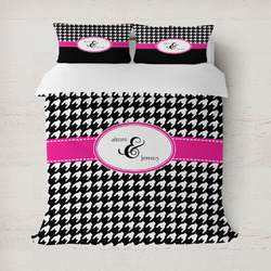Houndstooth w/Pink Accent Duvet Cover Set - Full / Queen (Personalized)
