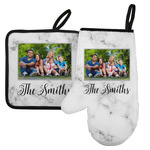 Family Photo and Name Left Oven Mitt & Pot Holder Set