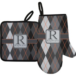 Modern Chic Argyle Oven Mitt & Pot Holder Set w/ Name and Initial